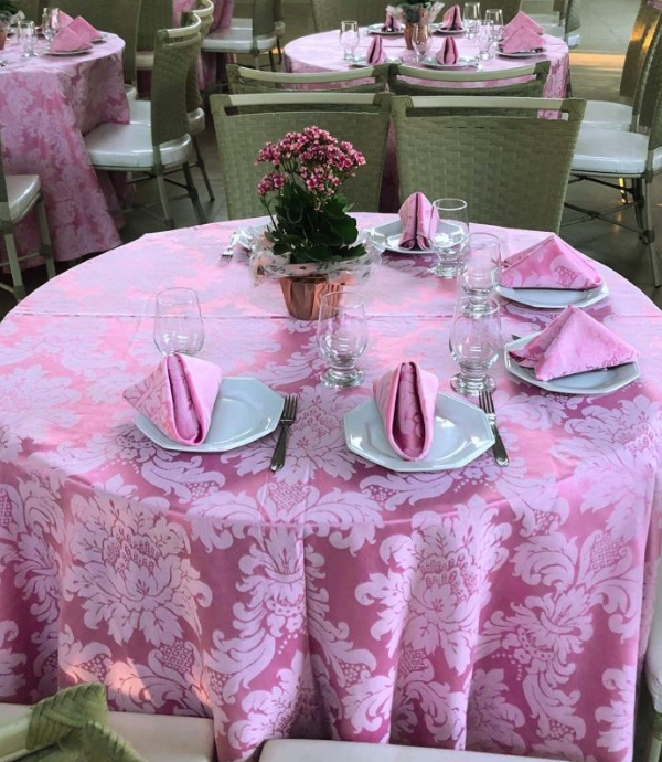 Toalha Longa Jacquard Rosa